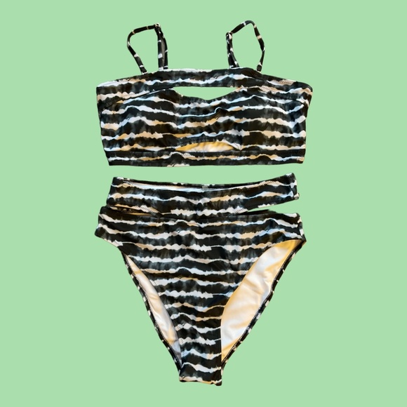 Bandeau cutout striped bikini set - Picture 1 of 5